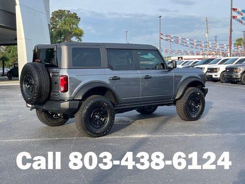 Carbonized Gray Metallic 2026 Ford Bronco Big Bend