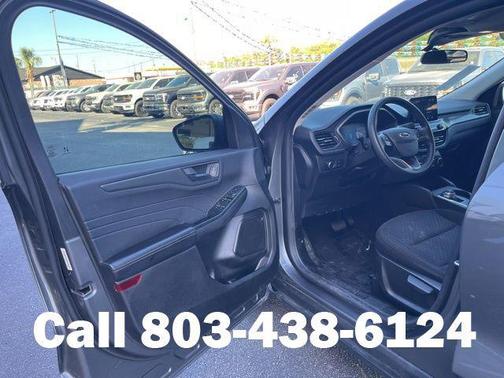 Carbonized Gray Metallic 2025 Ford Escape Active