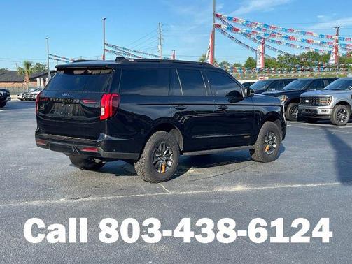 Agate Black Metallic 2025 Ford Expedition Tremor