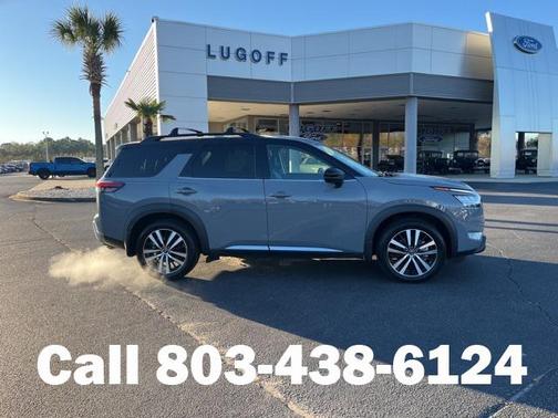 2024 Nissan Pathfinder Platinum FWD