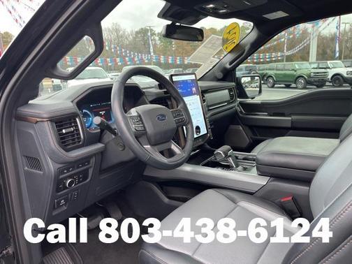 2024 Ford F-150 Lightning LARIAT