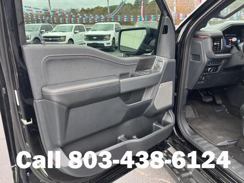 2024 Ford F-150 Lightning LARIAT