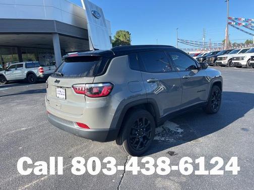 2023 Jeep Compass Latitude