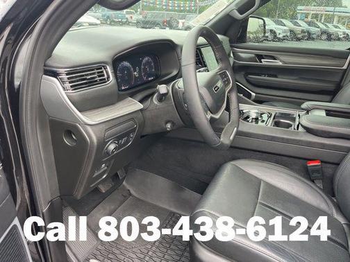 Diamond Black Crystal Pearlcoat 2024 Jeep Wagoneer Series II 4x4