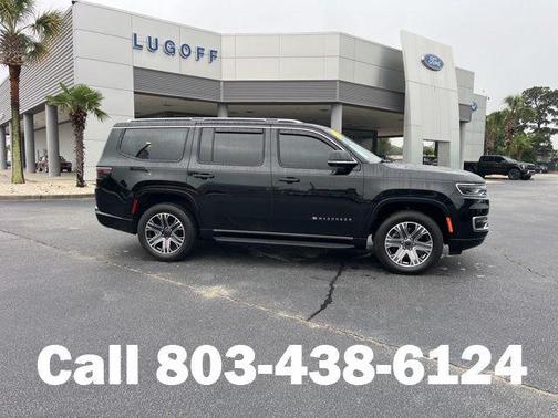 Diamond Black Crystal Pearlcoat 2024 Jeep Wagoneer Series II 4x4