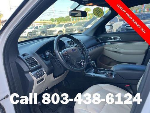White Platinum Metallic Tri-Coat 2018 Ford Explorer Limited