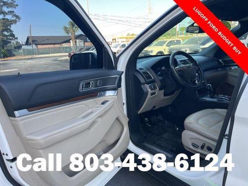White Platinum Metallic Tri-Coat 2018 Ford Explorer Limited