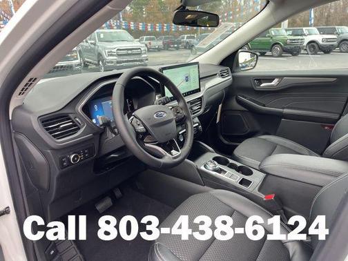 2026 Ford Escape PHEV SE