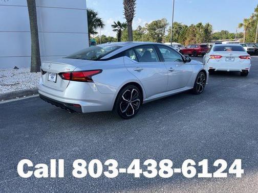 Brilliant Silver Metallic 2024 Nissan Altima SR FWD