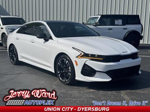 2022 Kia K5 GT-Line
