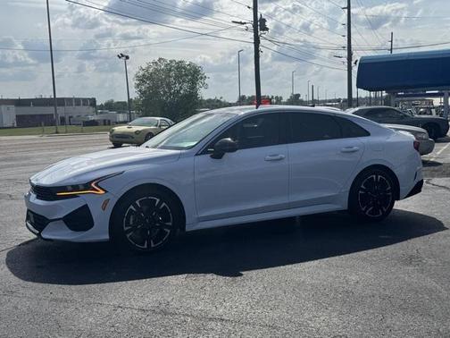2022 Kia K5 GT-Line