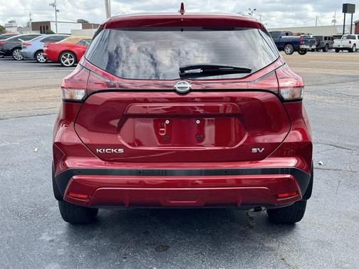 2023 Nissan Kicks SV