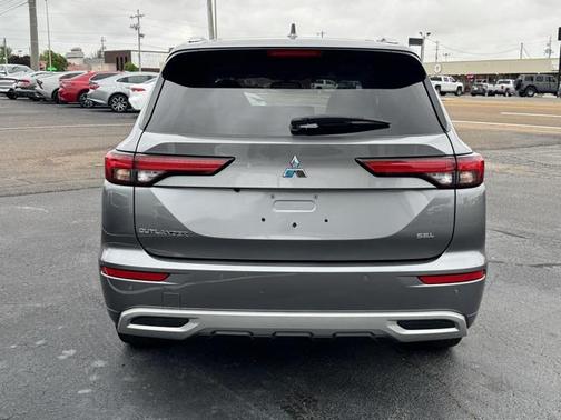 2024 Mitsubishi Outlander SEL