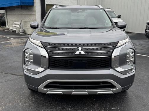 2024 Mitsubishi Outlander SEL