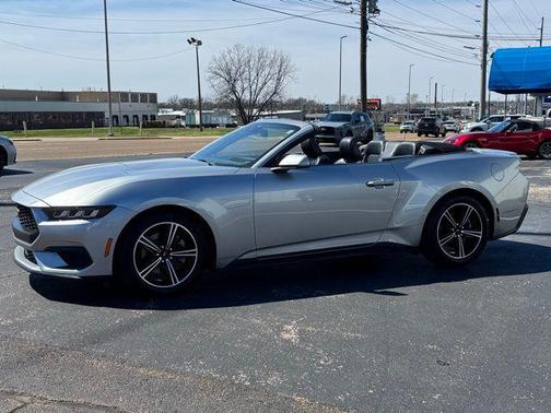 2024 Ford Mustang EcoBoost Premium