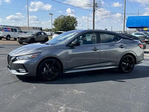 2022 Nissan Sentra SR