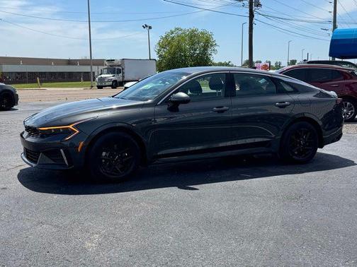 Interstellar Gray 2025 Kia K5 LXS
