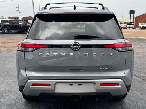 Solid Gray/Super Black 2025 Nissan Pathfinder Platinum