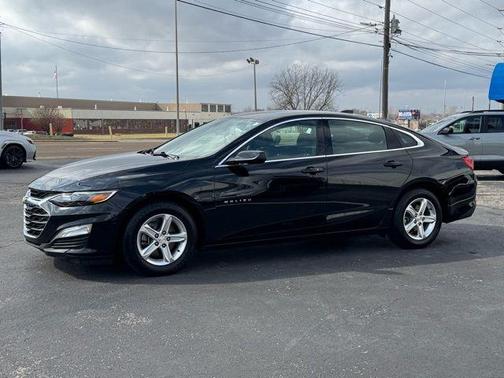 2023 Chevrolet Malibu 1LS
