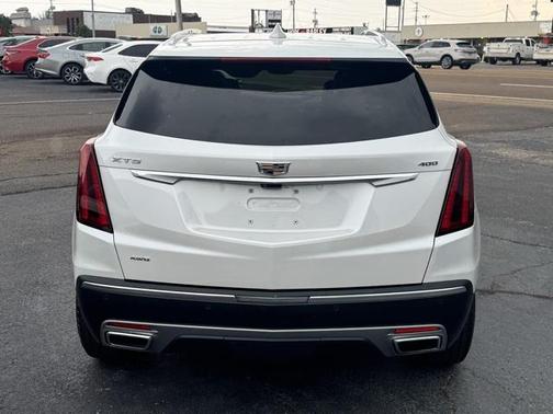 2022 Cadillac XT5 Premium Luxury