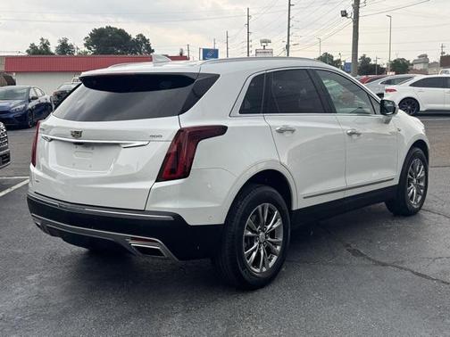 2022 Cadillac XT5 Premium Luxury