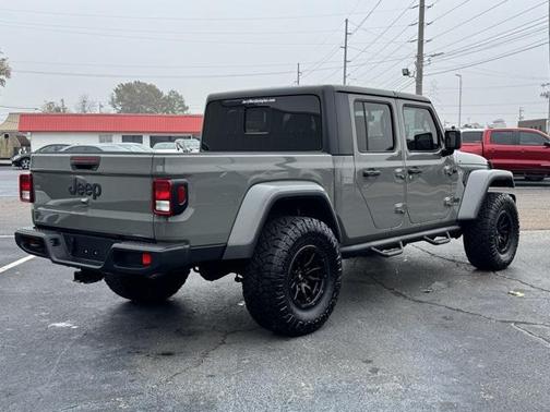 2023 Jeep Gladiator Sport S