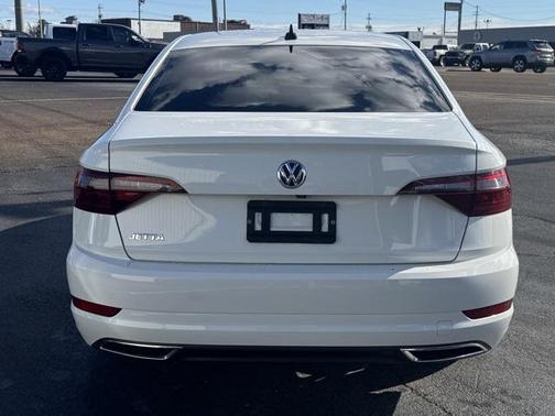 2020 Volkswagen Jetta 1.4T R-Line