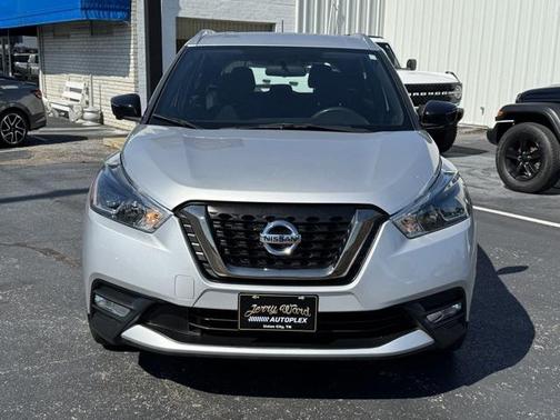 2018 Nissan Kicks SR