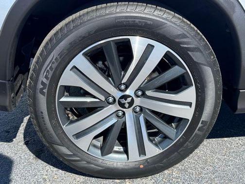 2024 Mitsubishi Outlander Sport SE