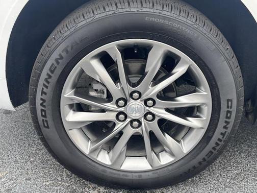 2022 Buick Enclave Avenir