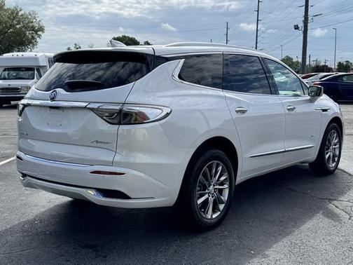2022 Buick Enclave Avenir