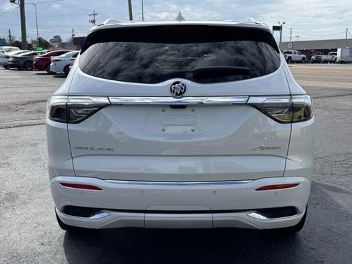 2022 Buick Enclave Avenir