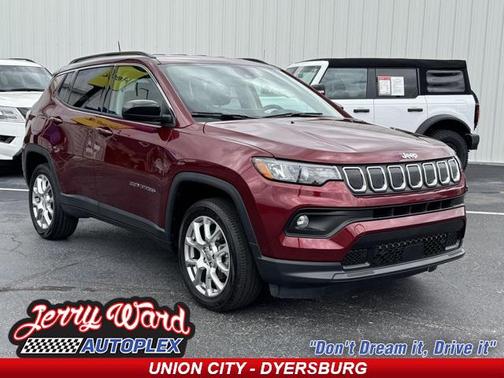 2022 Jeep Compass Latitude Lux