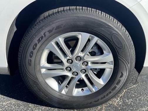 2021 Buick Enclave Essence