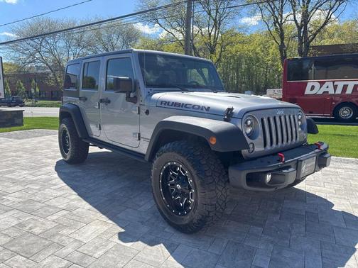Billet Silver Metallic Clearcoat 2015 Jeep Wrangler Unlimited Rubicon