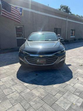 2019 Chevrolet Malibu Hybrid Base