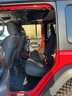 2022 Jeep Wrangler Unlimited Sport