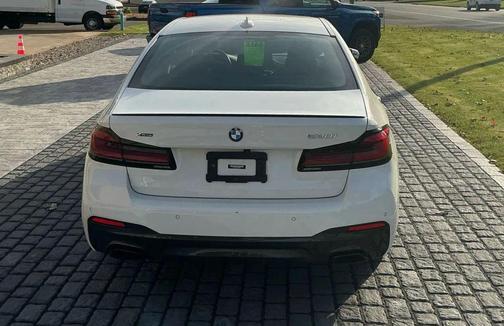 2023 BMW 530 i xDrive