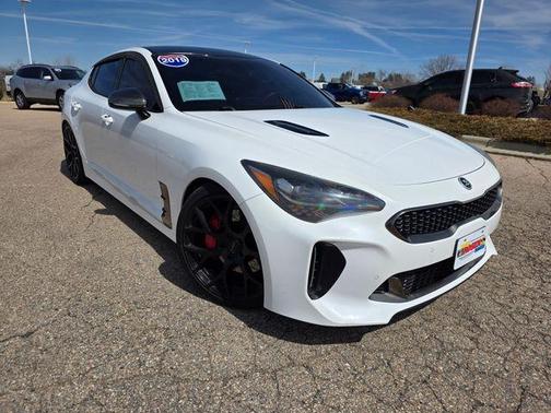 Snow White Pearl 2019 Kia Stinger GT