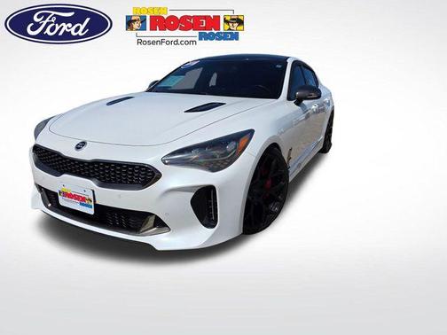 Snow White Pearl 2019 Kia Stinger GT