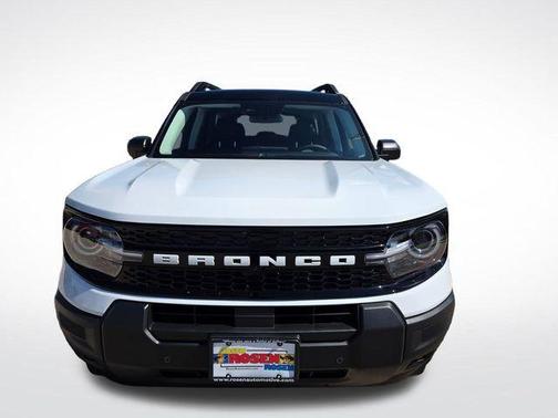 Oxford White 2025 Ford Bronco Sport Outer Banks