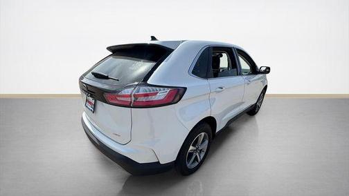 White Metallic 2024 Ford Edge SEL