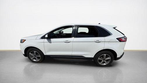 White Metallic 2024 Ford Edge SEL