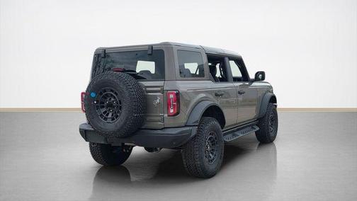 Gray 2026 Ford Bronco Badlands