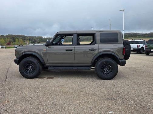Gray 2026 Ford Bronco Badlands