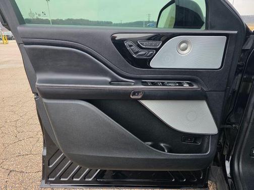 2023 Lincoln Aviator Reserve AWD