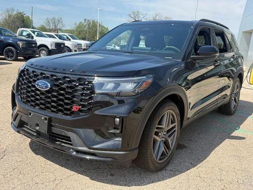 Agate Black Metallic 2026 Ford Explorer ST