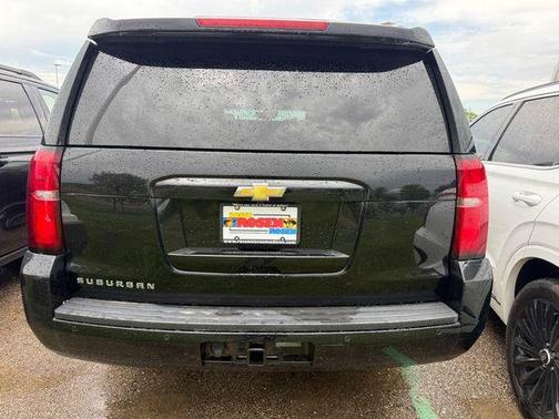 Black 2018 Chevrolet Suburban LT
