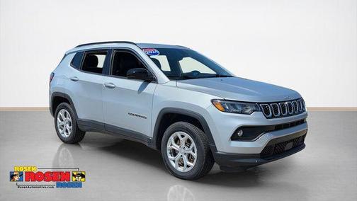 Silver Zynith 2024 Jeep Compass Latitude