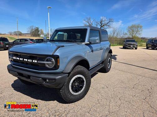Azure Gray Metallic 2023 Ford Bronco Outer Banks